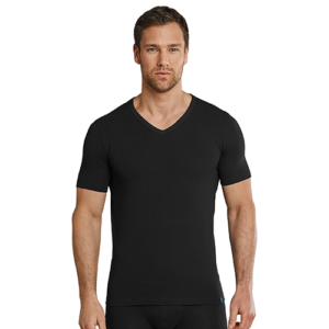 Schiesser_heren_t-shirt_v-hals_zwart_voorkant_model